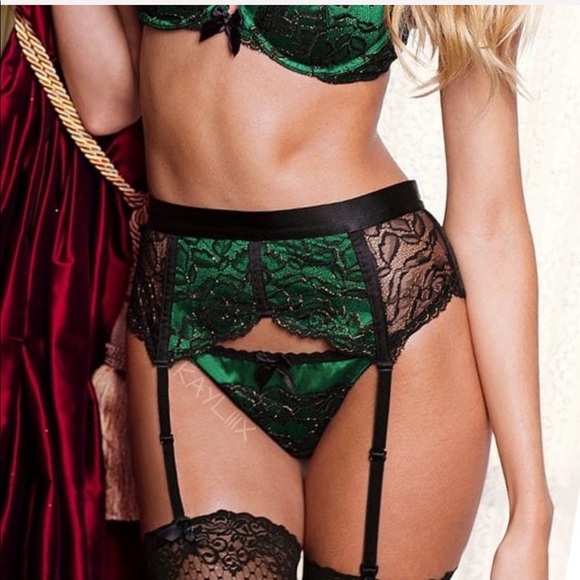 Victoria's Secret Intimates & Sleepwear Ml Vs Limited Edition Seduction Garter Belt Poshmark
